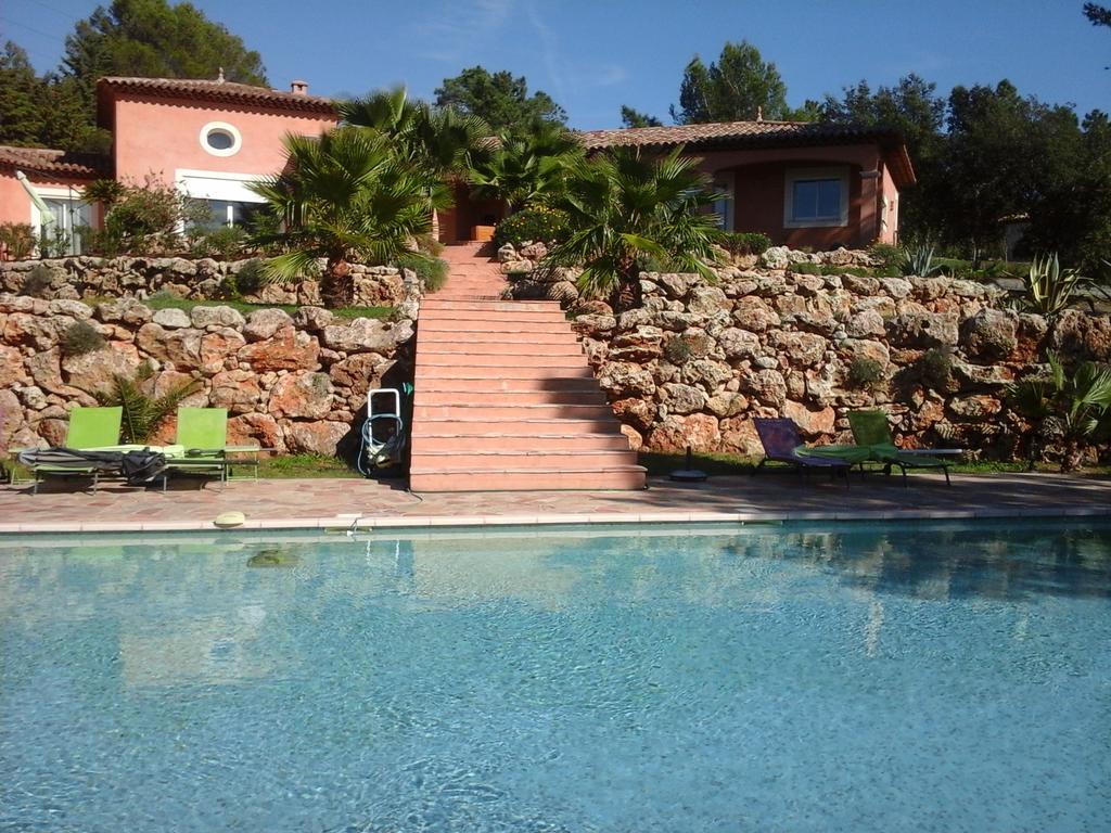 Mas Des Lys Hotell Roquebrune-sur-Argens Eksteriør bilde