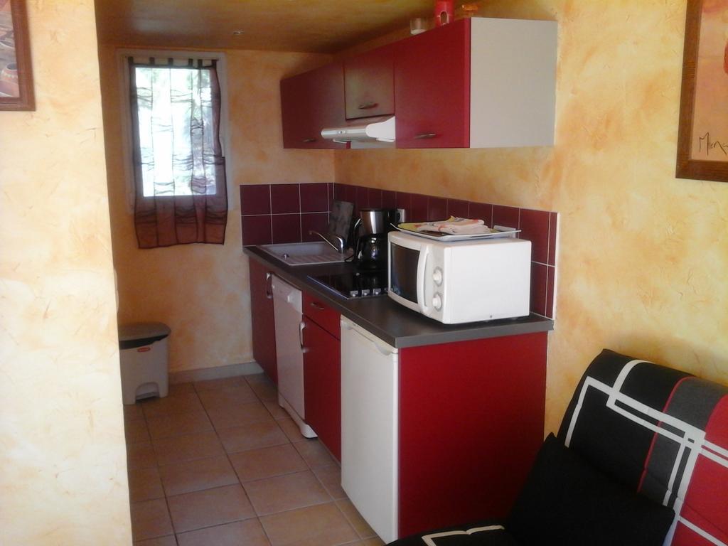 Mas Des Lys Hotell Roquebrune-sur-Argens Eksteriør bilde
