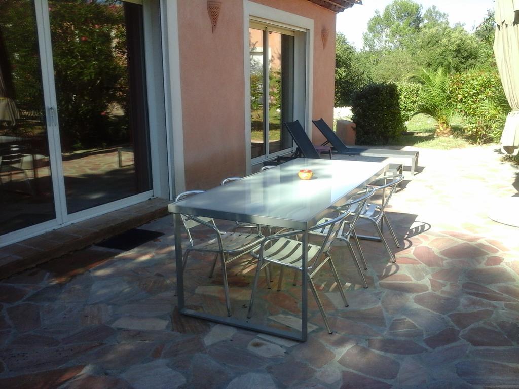 Mas Des Lys Hotell Roquebrune-sur-Argens Rom bilde